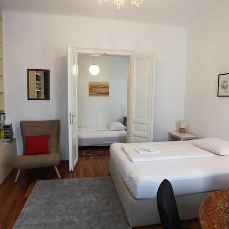 Casa Nostra - Ausgefallene Wohnung Am Augarten Viyana Dış mekan fotoğraf